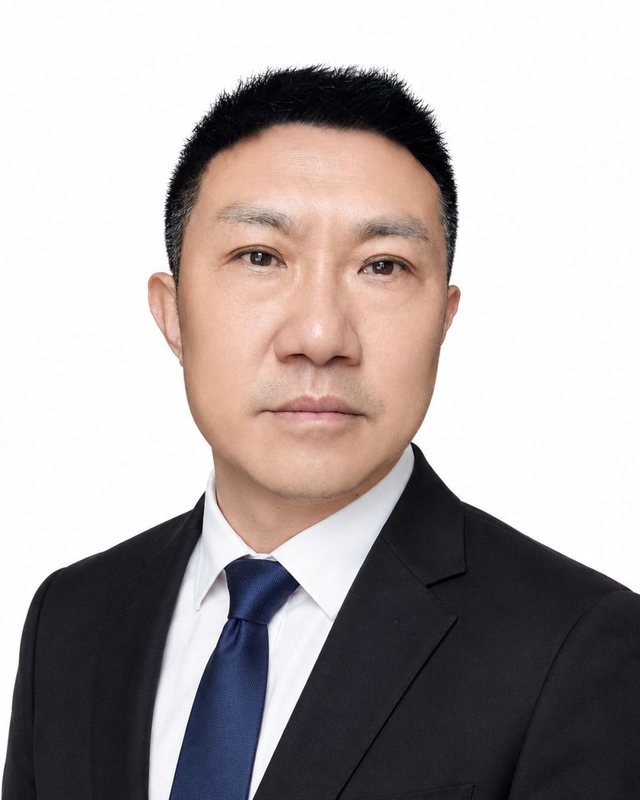 Qu Jiang Lin, Director and General Manager of DEHAKA Group